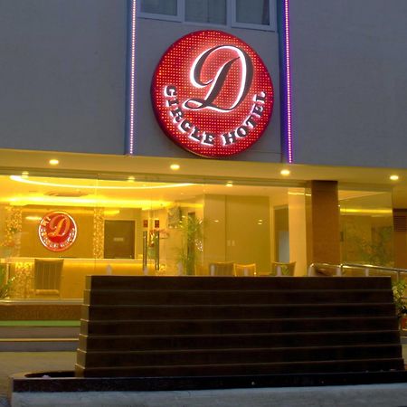 מנילה D Circle Hotel מראה חיצוני תמונה