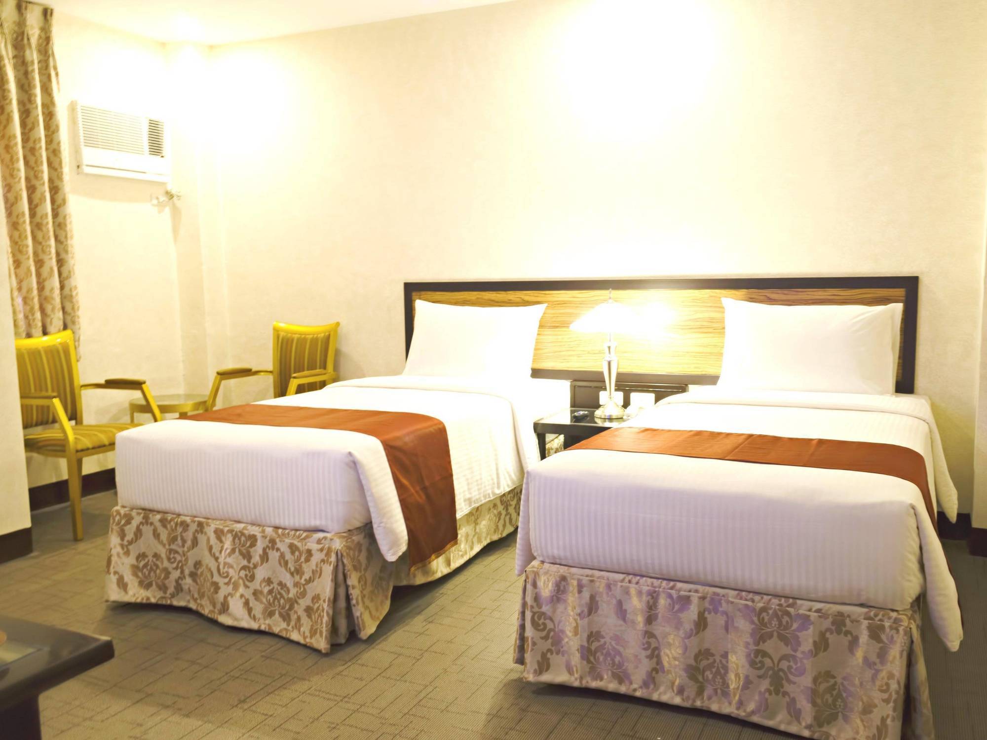 מנילה D Circle Hotel מראה חיצוני תמונה