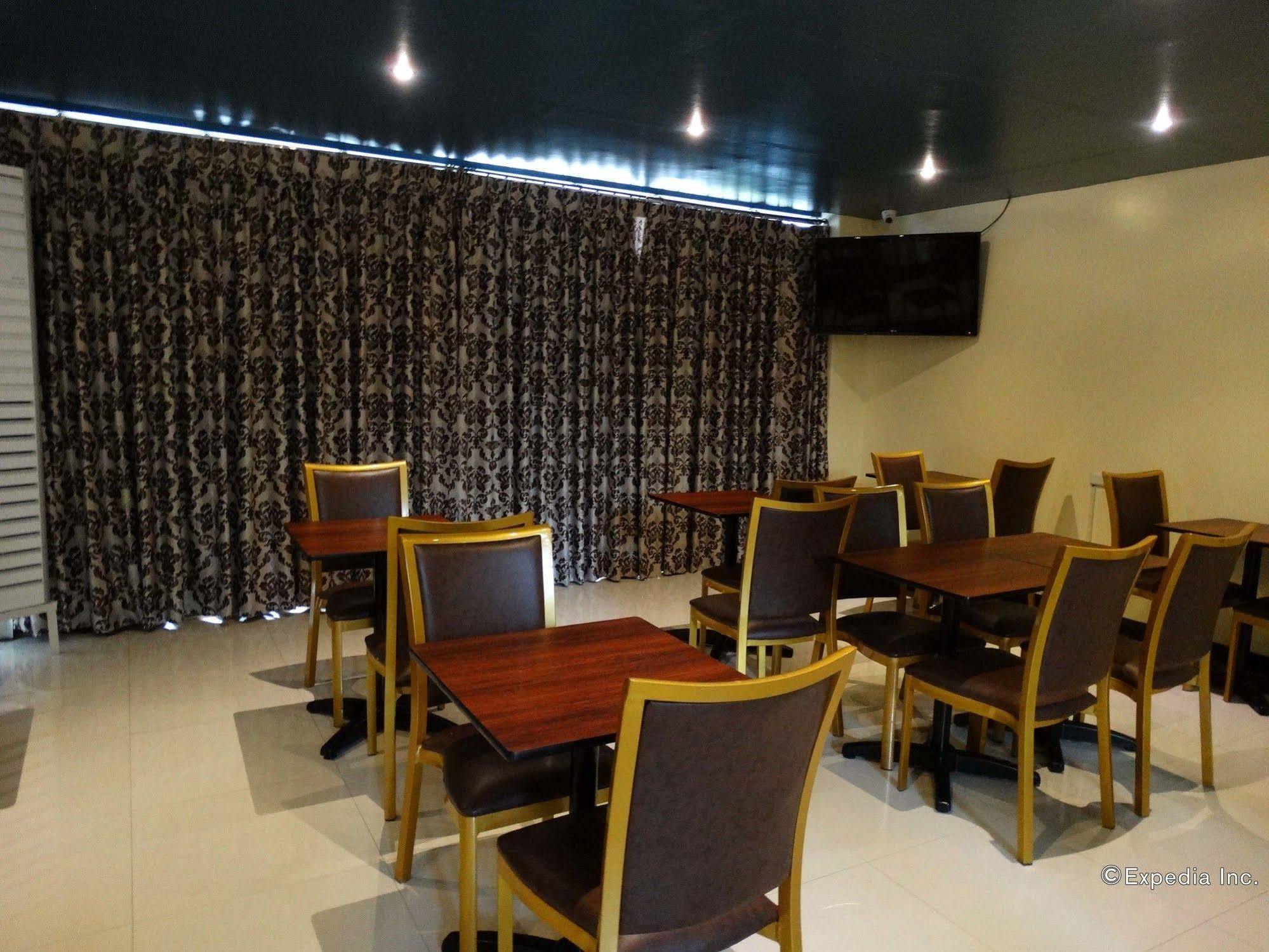 מנילה D Circle Hotel מראה חיצוני תמונה