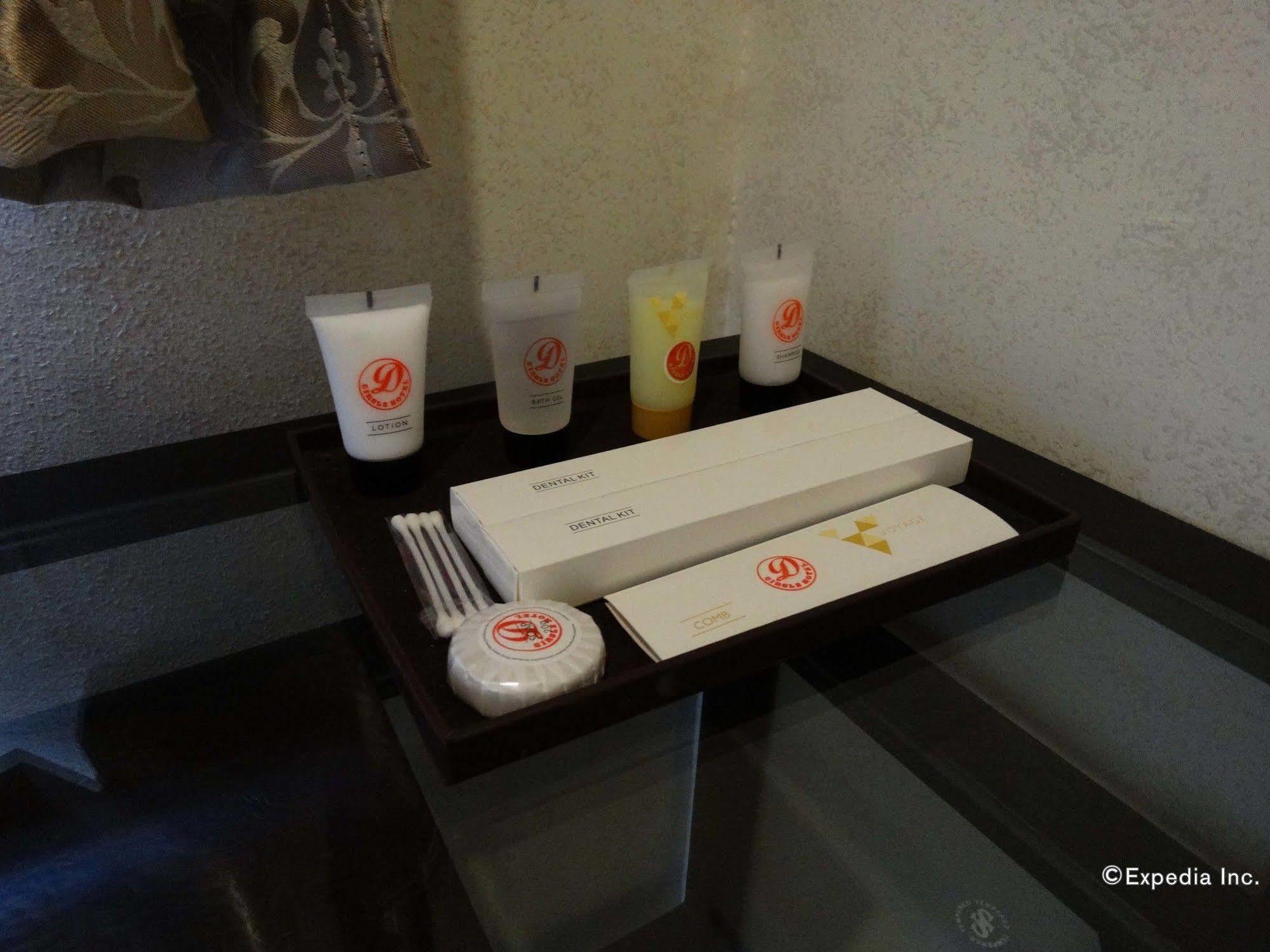 מנילה D Circle Hotel מראה חיצוני תמונה
